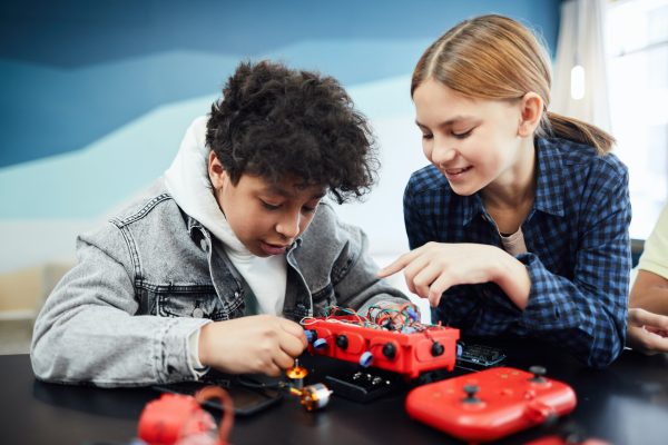 Robotics kits for kids